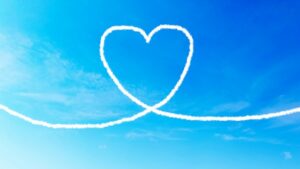 ハートの糸イラスト_青空背景