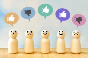 それぞれの人の評価をつけるイメージ画像