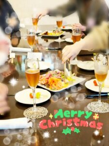 クリスマスパーティーin新潟、会場、参加者の様子